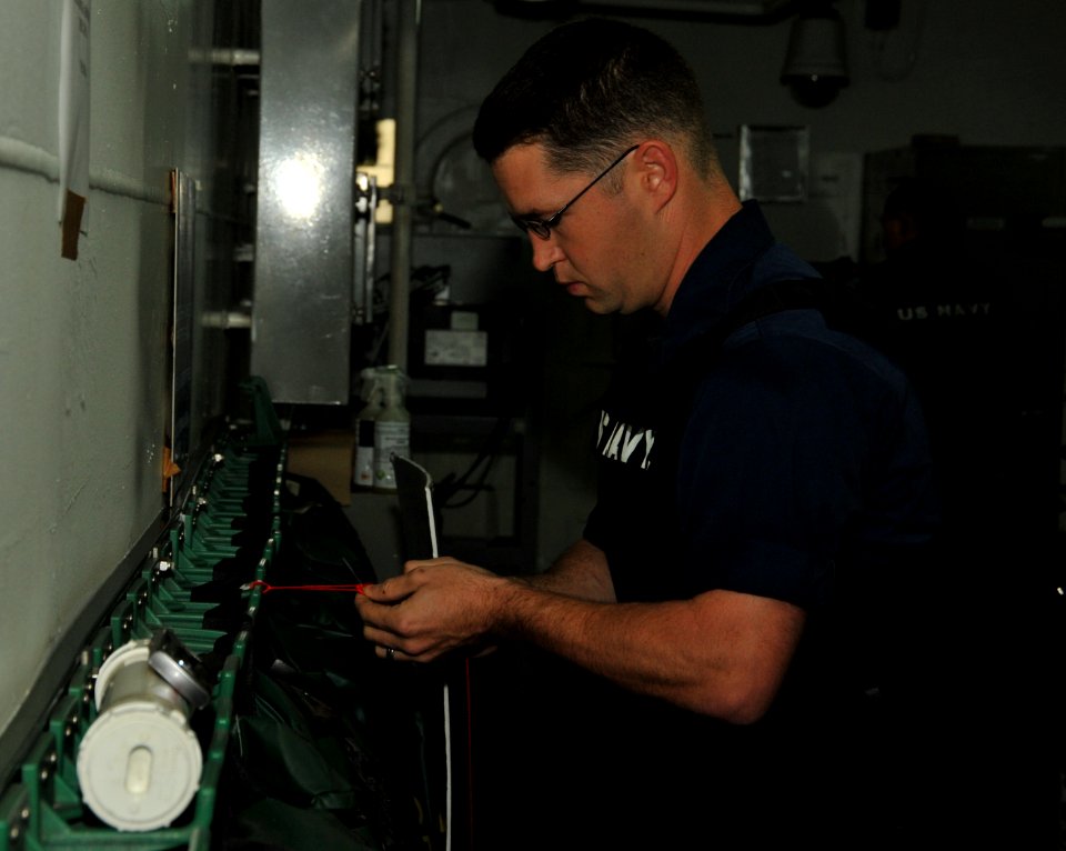 PHIBRON-MEU Integrated Training (PMINT) 130925-N-JX484-006