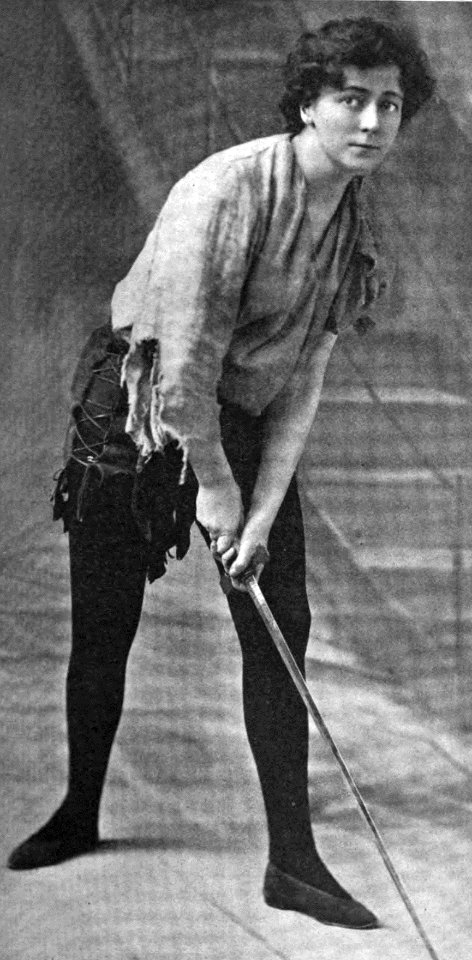Photo of Cecilia Loftus