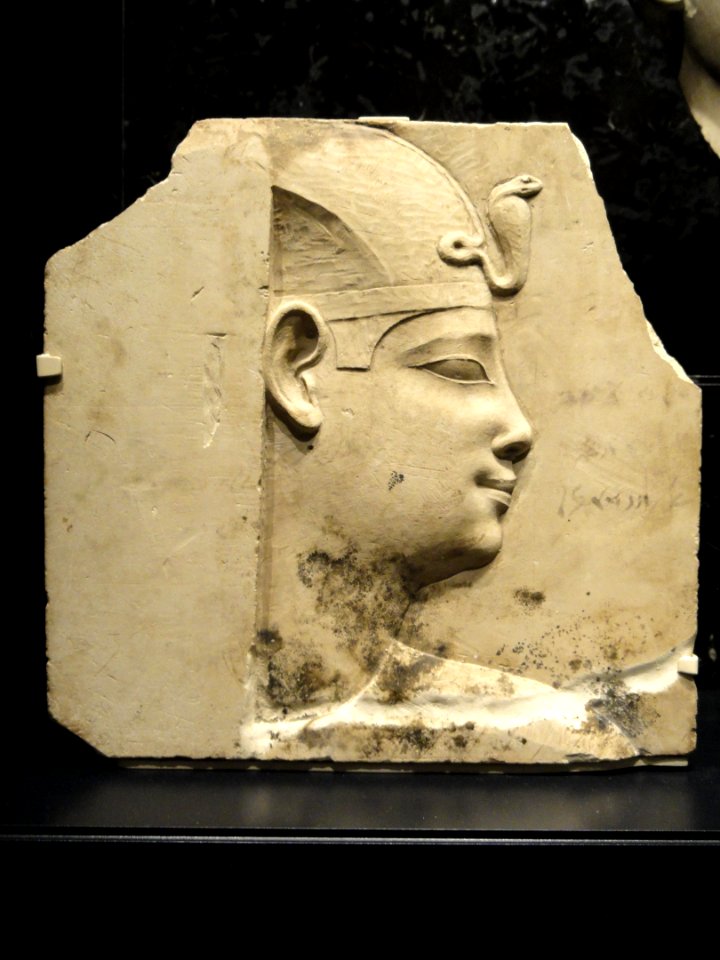 Pharaoh and two heads, two-sided relief, Egypt, Late Period to Ptolemaic Period, 26th Dynasty to Ptolemaic Dynasty, 664-32 BCE - Nelson-Atkins Museum of Art - DSC08138