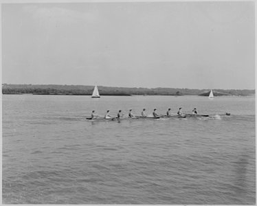 Photo taken during a cruise which President Truman took on the presidential yacht Williamsburg, evidently on the... - NARA - 199704 photo