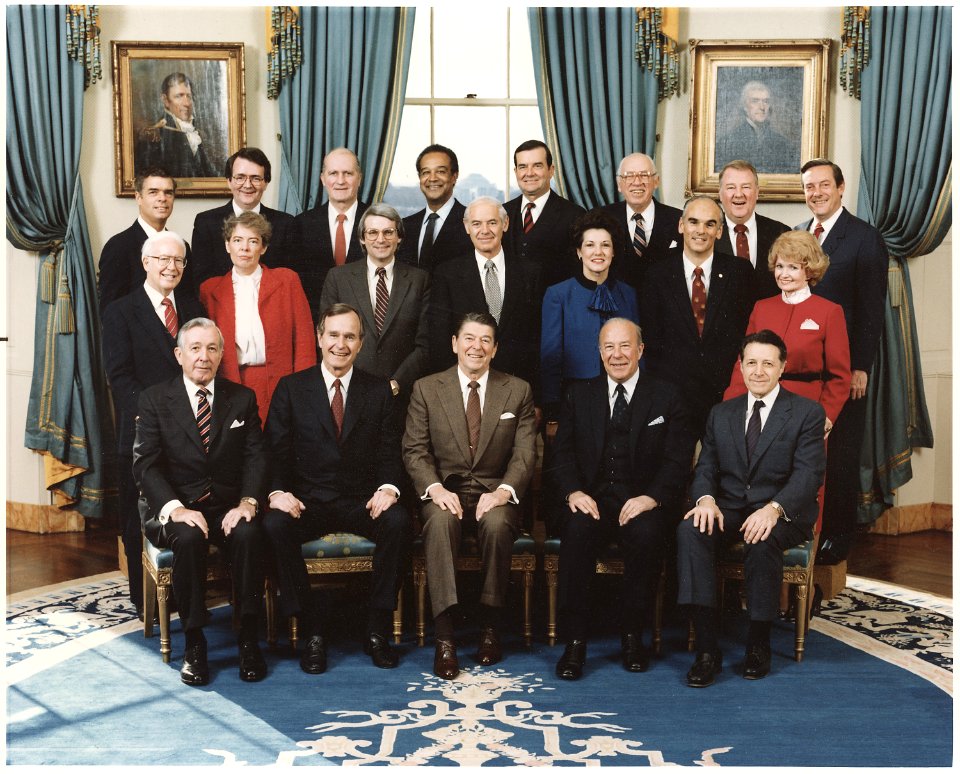 Photograph of 1984 Cabinet - Class Photo - NARA - 198545