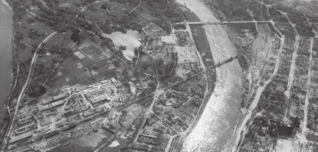 Photo - Magdeburg nach Zerstörung 1945 - Luftbild 04 US photo