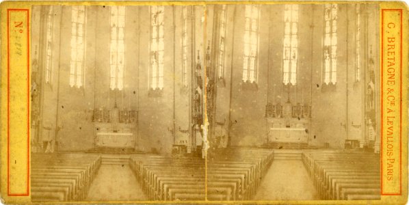 Photo stéréoscopique de l'intérieur d'une église (C Bretagne & Cie) photo