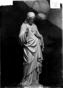 Photograph of a statue of the Sacred Heart of Jesus Christ Cuypershuis 0688b (06)