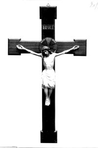 Photograph of a crucifix Cuypershuis 0689a (19)