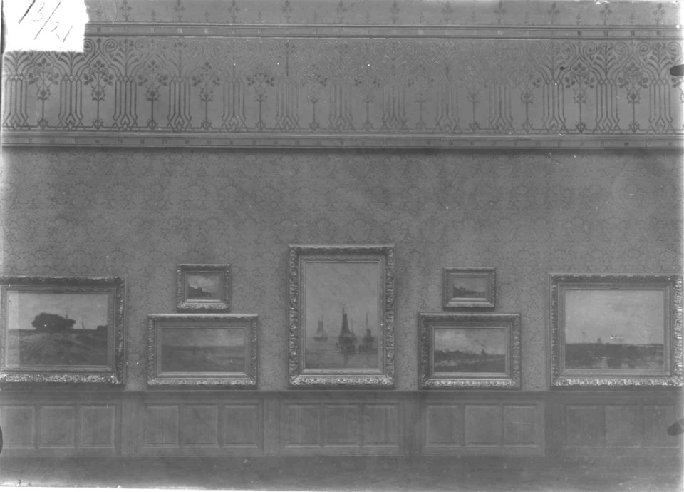 Photograph of a room in the Rijksmuseum Cuypershuis 0688a (031)