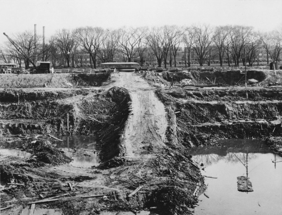 Photograph of Excavation of the Foundation for the National Archives Building View of Constitution Avenue, Looking South, Washington, D.C. (35944689344)