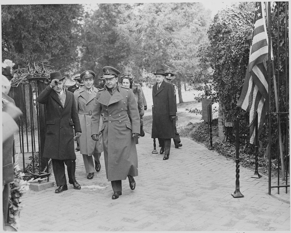 Photograph of Field Marshal Harold Alexander and other dignitaries, possibly at Mount Vernon. - NARA - 199512