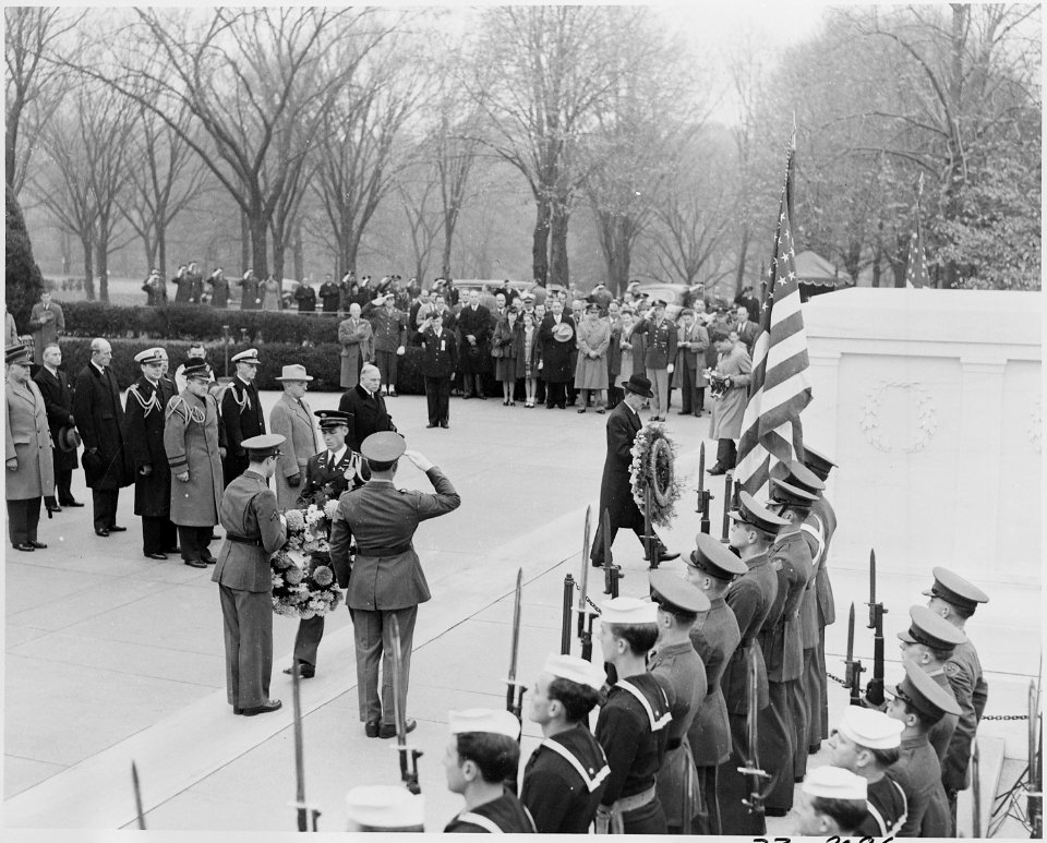 Photograph of British Prime Minister Clement Attlee laying a wreath at the Tomb of the Unknown Soldier in Arlington... - NARA - 199251