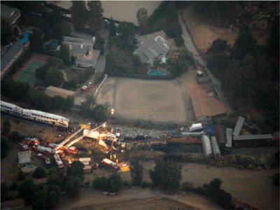 Photo of the Collision of Metrolink Train 111 With.Union Pacific Train LOF65‐12.Chatsworth, California.September 12, 2008 (33000403913)