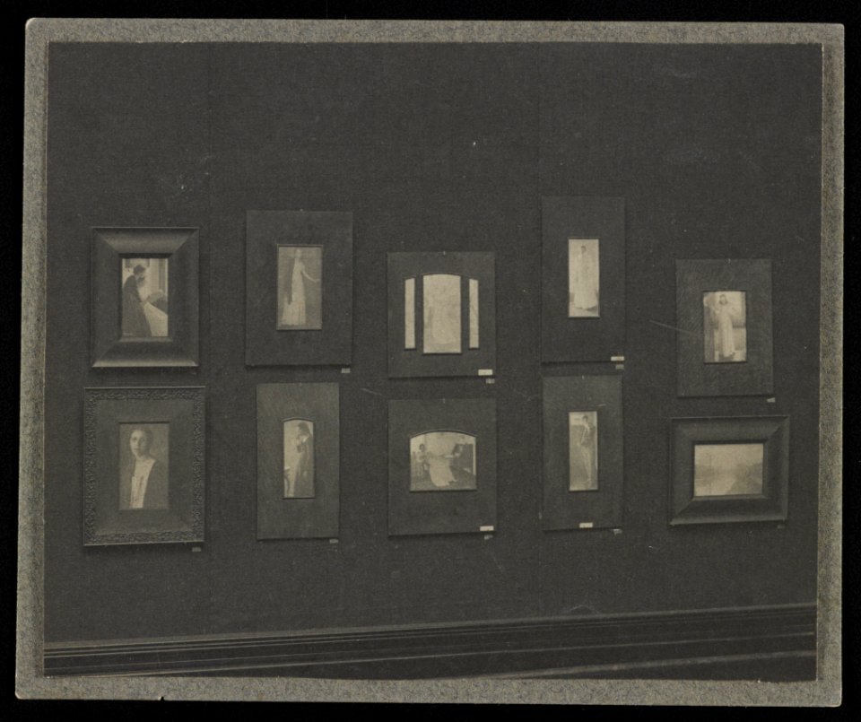 Photograph of exhibition, 1st Philadelphia Photographic Salon, October 24-November 12, 1898 LOC ds.10663