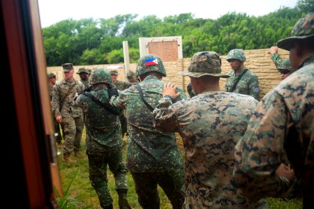 Philippine Marines Urban Ops Training at RIMPAC 2018 - 004