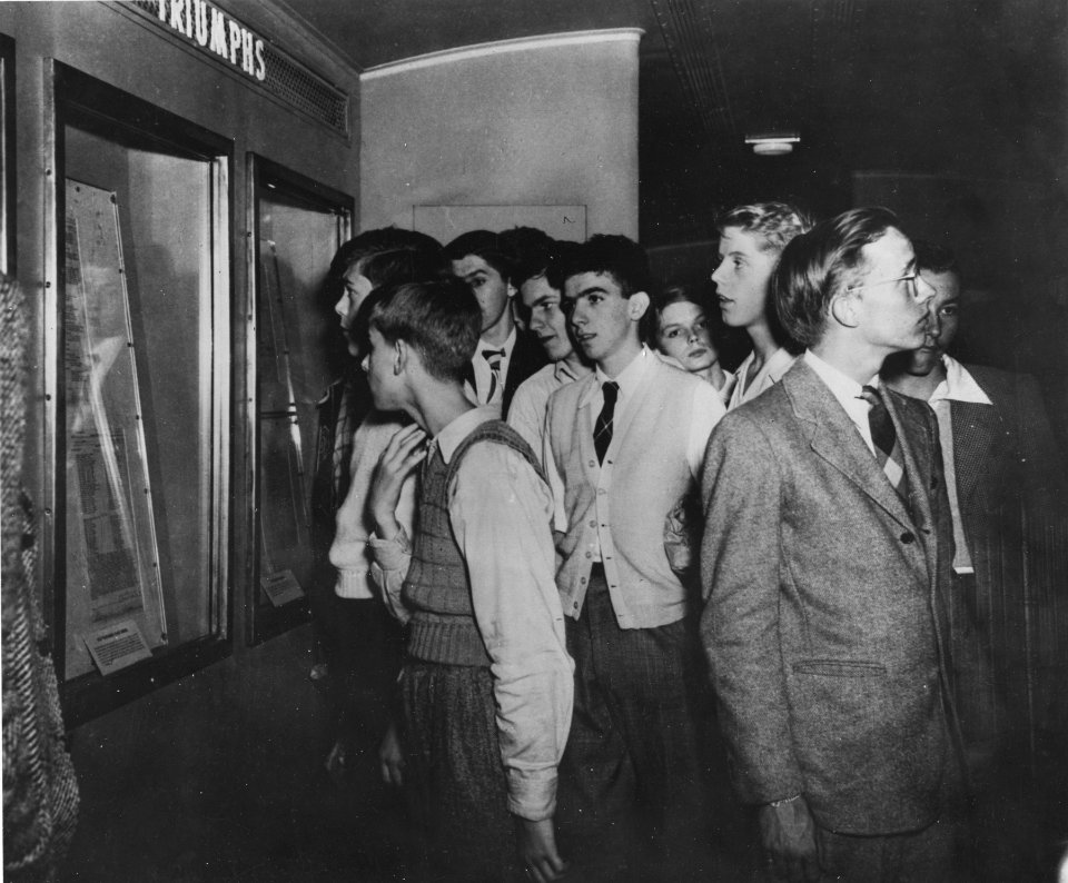 Photograph of Freedom Train Exhibit (18898433859)