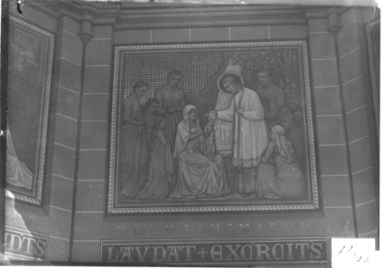 Photograph of a mural with a priest saint Cuypershuis 0688a (035)