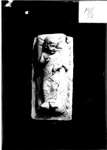 Photograph of a sculpture of the Infant Christ Cuypershuis 0688b (02)