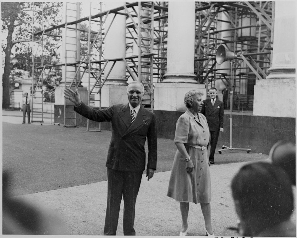Photograph of President Truman and Mrs. Truman outside the White House, greeting spectators on the occasion of the... - NARA - 199179