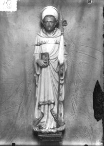 Photograph of a statue of a saint Cuypershuis 0688c (10)