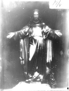 Photograph of a statue of Christ the Redeemer Cuypershuis 0688b (04)