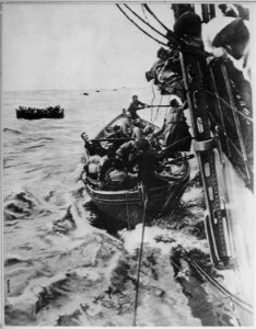 Photograph of Passengers Rescued from the French Liner Sontay, 04-1918 - NARA - 533747