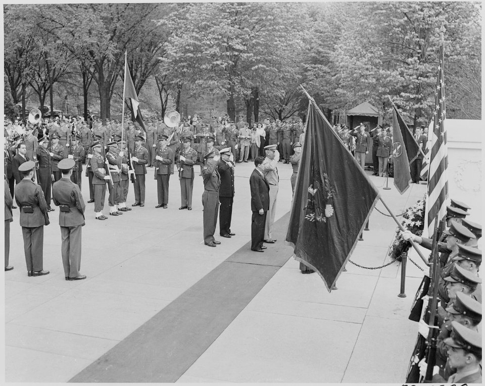 Photograph of President Miguel Aleman of Mexico at the Tomb of the Unknown Soldier in Arlington National Cemetery. - NARA - 199554