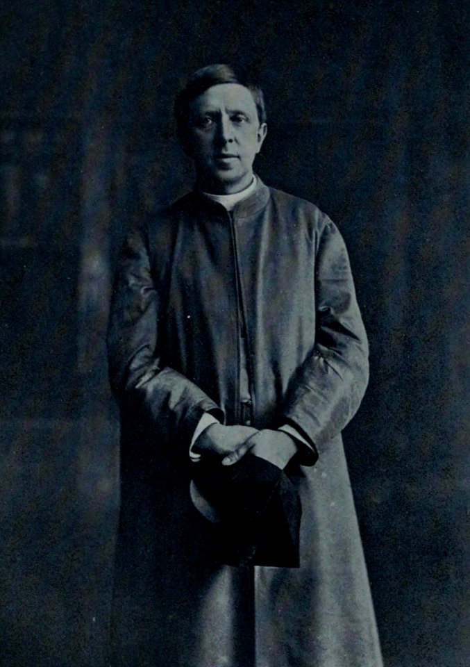 Photo of Robert Hugh Benson