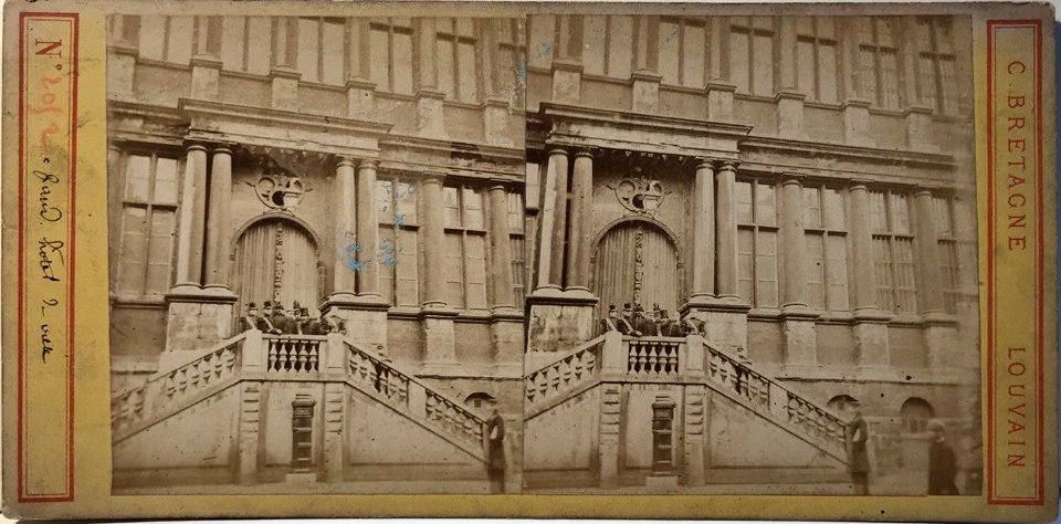 Photo stéréoscopique de l'hôtel de ville de Gand (C Bretagne)