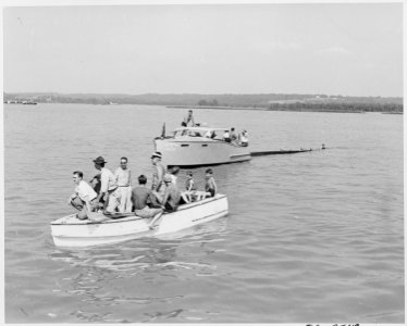 Photo taken during a cruise that President Truman took on the presidential yacht Williamsburg evidently on the... - NARA - 199702
