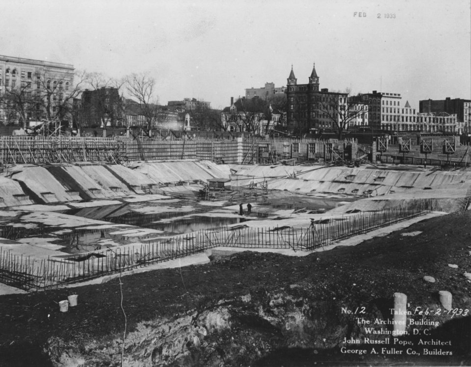 Photograph of the Advanced Construction of the Guides and Supporting Structures to Build the Walls for the National Archives Building, Washington, D.C. (36731702896)