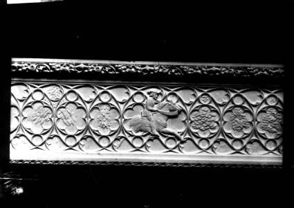 Photograph of a part of a frieze Cuypershuis 0686 (076)