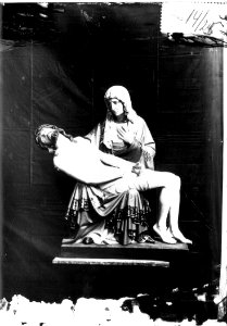 Photograph of a Pietà Cuypershuis 0688b (25)
