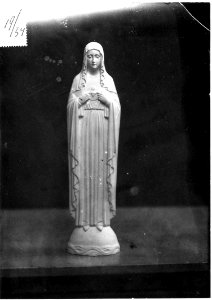 Photograph of a statue of the Immaculate Heart of Mary Cuypershuis 0686 (086)