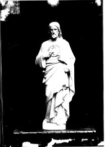 Photograph of a statue of the Sacred Heart of Jesus Christ Cuypershuis 0688b (19)