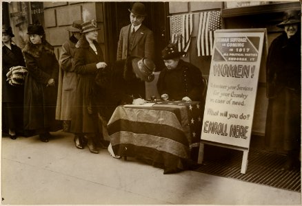 Photograph of Women Suffragettes - NARA - 533765