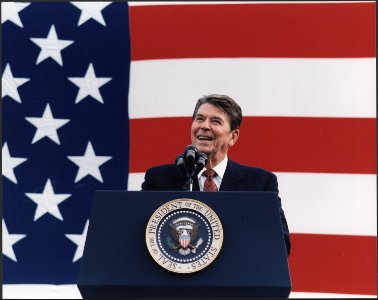 Photograph of President Reagan at a Reagan-Bush Rally in New York - NARA - 198556 photo