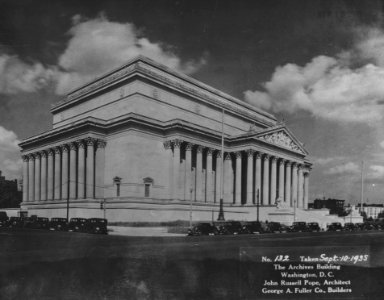 Photograph of the National Archives Building, 9th Street and Constitution Avenue Quarter, Washington, D.C. (35421581993)
