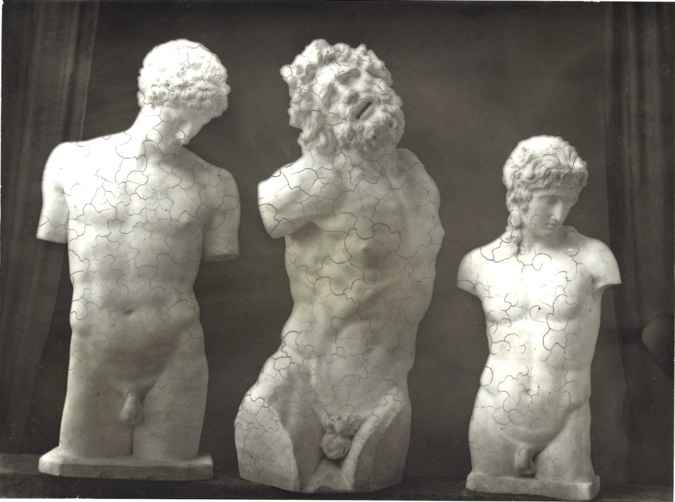 Photograph of three torsos Cuypershuis 0687a (005)