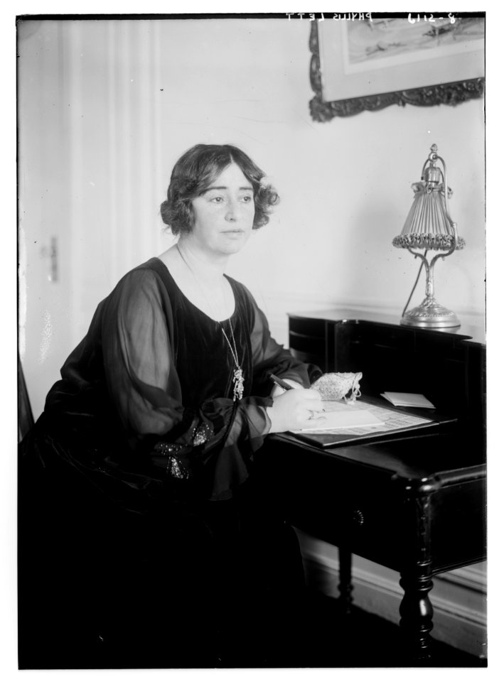 Phyllis Lett LCCN2014716774