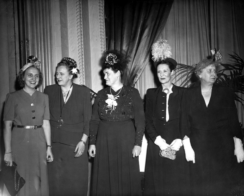 Photograph of India Edwards with the First Lady and First Daughter, ca. 1948