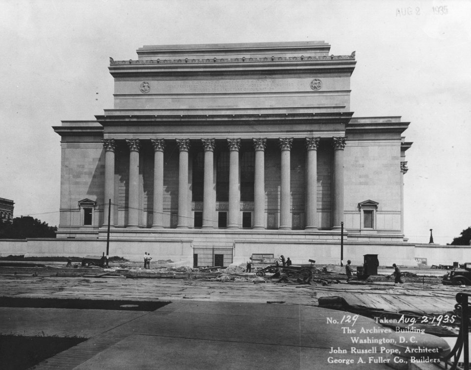 Photograph of the 9th Street Side of the National Archives Building, Washington, D.C. (36227617055)