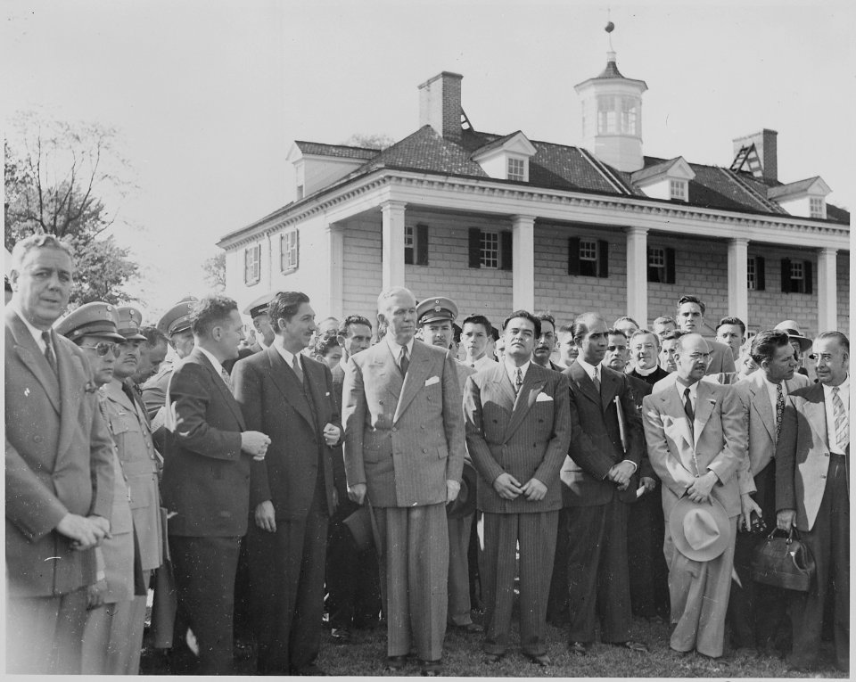 Photograph of President Miguel Aleman of Mexico, with Secretary of State George C. Marshall and other dignitaries... - NARA - 199541