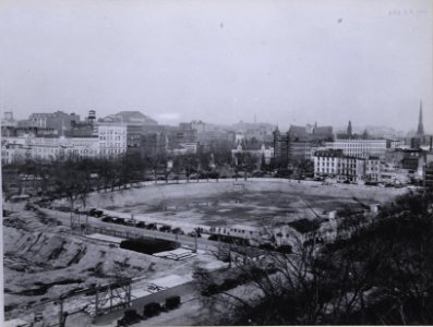 Photograph of the Entire Cleared Site for the National Archives Building, Looking Northeast, Washington, D.C. (35944692134)