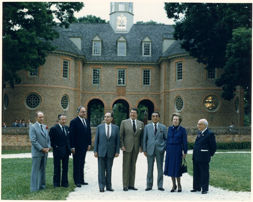 Photograph of the G-7 Economic Summit in Williamsburg, Virginia (left to right) Pierre Trudeau, Gaston Thorn, Helmut... - NARA - 198538