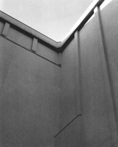 Photograph of the Inner Courtyard Walls before Construction Began on the National Archives Building (35240747533)