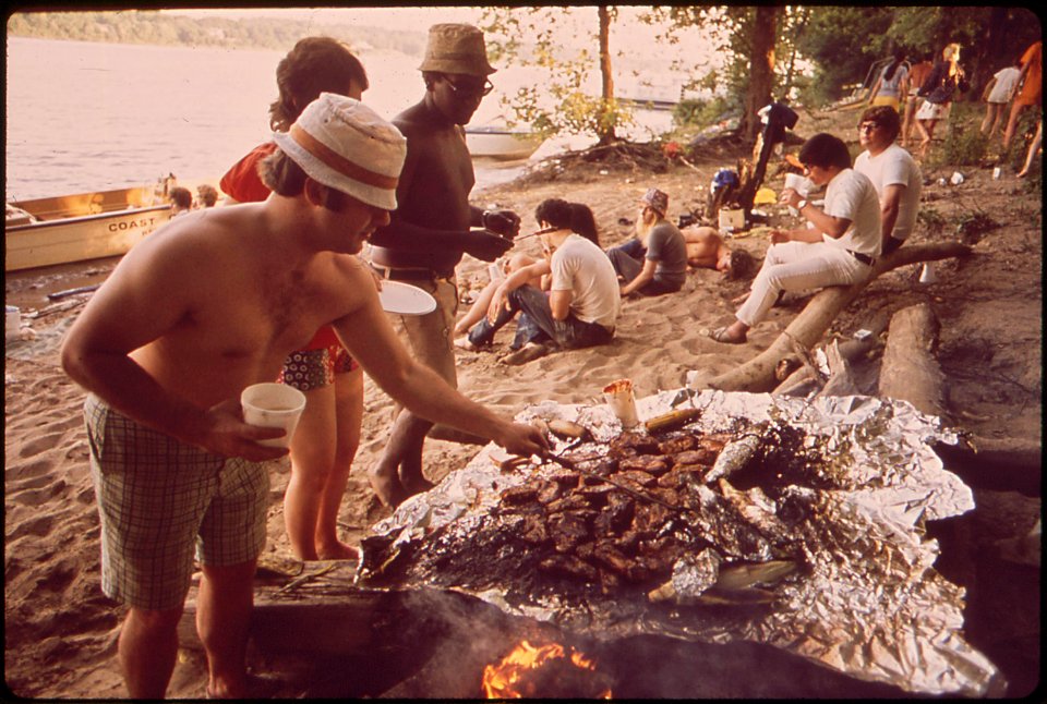 Picnic-on-the-banks-of-the-ohio-river-june-1972 7651324894 o