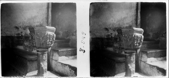 Pica baptismal de l'església d ' Isona