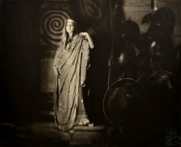 Photographies par Otto Wegener - Hôtel de vente Drouot - 2018 - 21