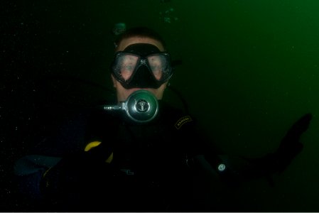 Pier search 141215-N-BJ254-041