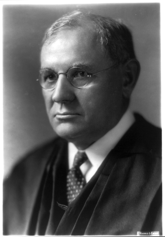 Pierce Butler, 1866- , bust portrait, facing left LCCN2005685536