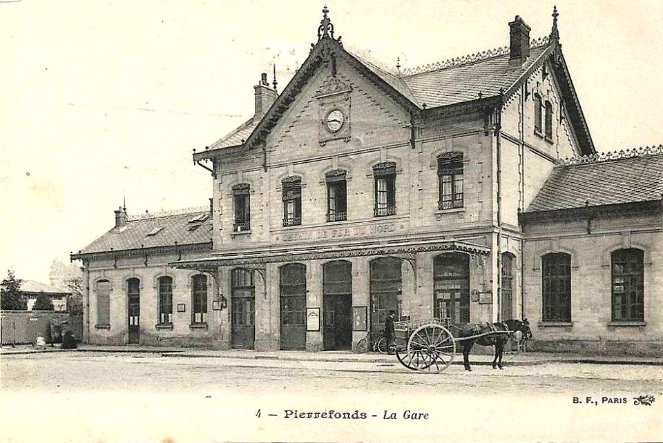 Pierrefonds (60), la gare (2)