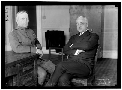 PIERCE, PALMER EDDY, COLONEL, U.S.A.; DIRECTOR OF PURCHASES. LEFT, WITH EDWARD R. STETTINIUS LCCN2016868883